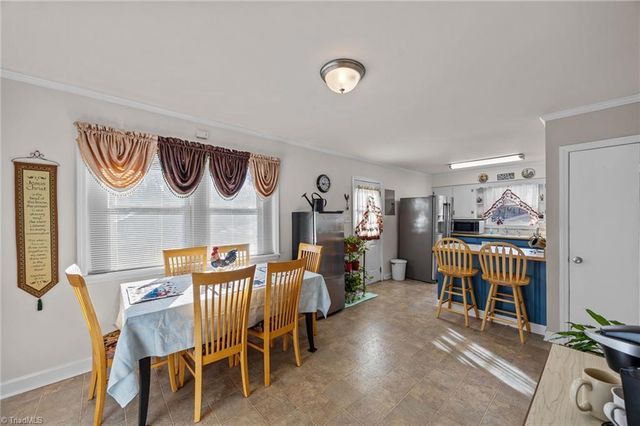 1217 Border Street, Burlington, NC 27217