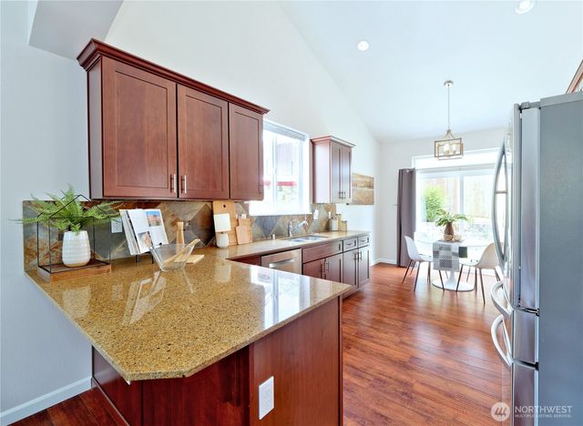 1808 Pierce Avenue NE, Renton, WA 98056