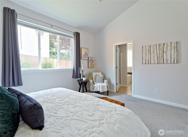 1808 Pierce Avenue NE, Renton, WA 98056