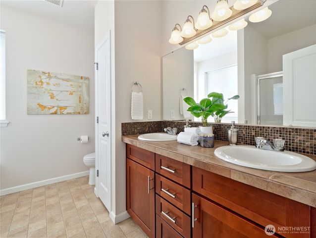 1808 Pierce Avenue NE, Renton, WA 98056