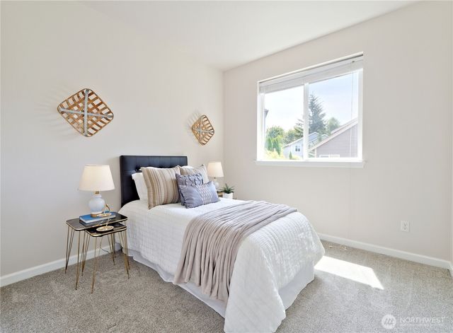 1808 Pierce Avenue NE, Renton, WA 98056