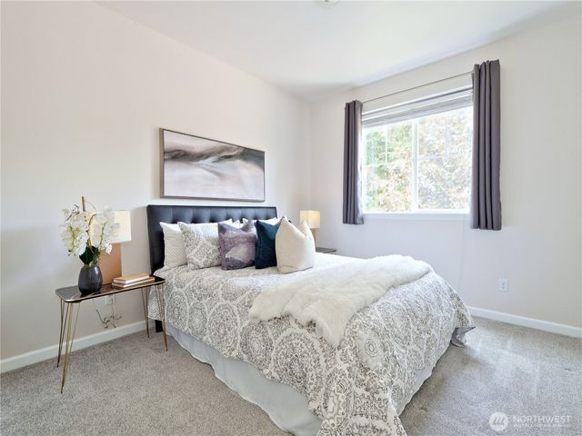 1808 Pierce Avenue NE, Renton, WA 98056