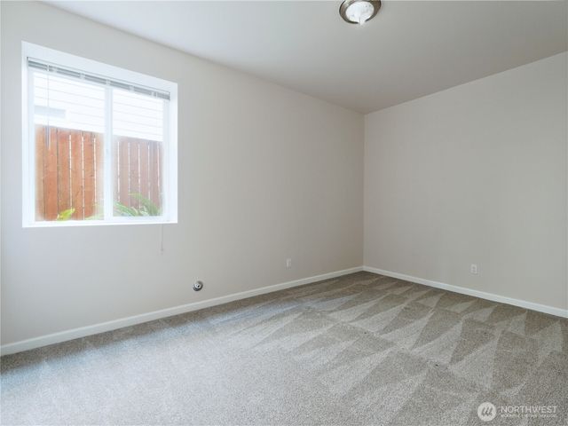 1808 Pierce Avenue NE, Renton, WA 98056