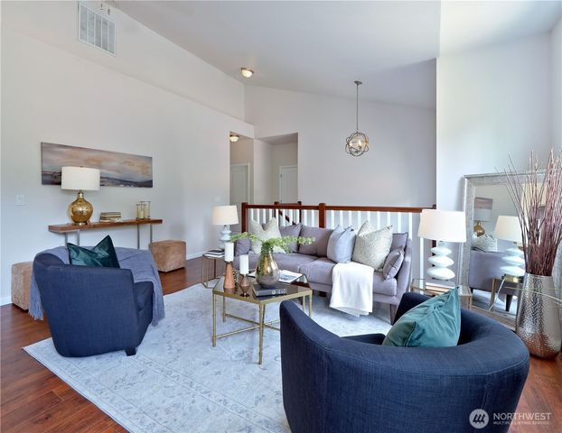 1808 Pierce Avenue NE, Renton, WA 98056