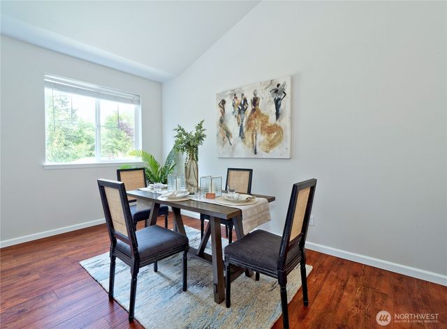 1808 Pierce Avenue NE, Renton, WA 98056