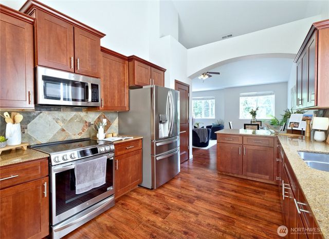 1808 Pierce Avenue NE, Renton, WA 98056