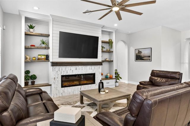 33142 CYPRESS BEND, Wesley Chapel, FL 33545