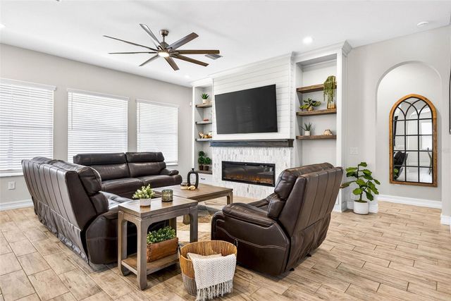 33142 CYPRESS BEND, Wesley Chapel, FL 33545