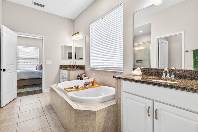 33142 CYPRESS BEND, Wesley Chapel, FL 33545