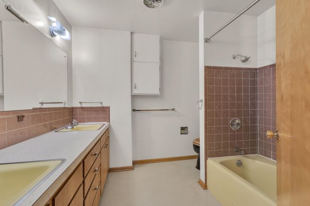 3 N 3rd St, Cheney, WA 99004