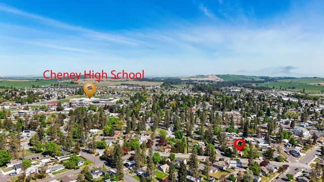 3 N 3rd St, Cheney, WA 99004