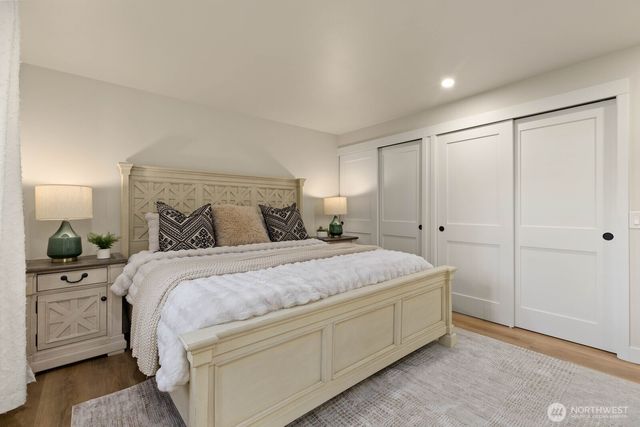 133 N 205th Street, Shoreline, WA 98133
