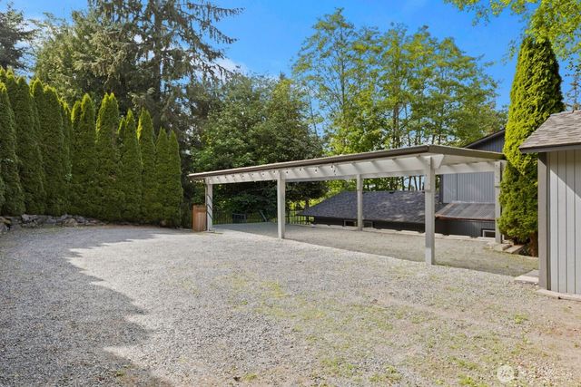133 N 205th Street, Shoreline, WA 98133