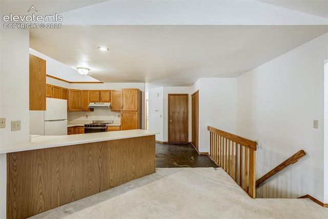 2170 Heatherdale Drive, Colorado Springs, CO 80915