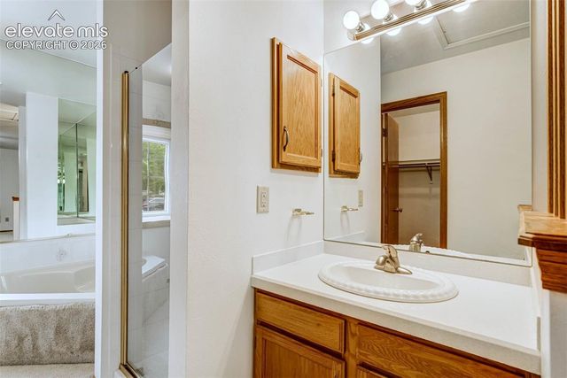 2170 Heatherdale Drive, Colorado Springs, CO 80915