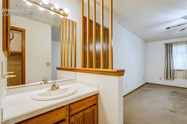 2170 Heatherdale Drive, Colorado Springs, CO 80915