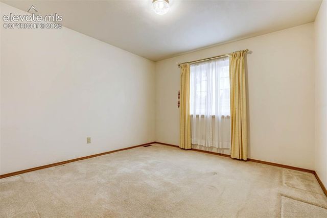 2170 Heatherdale Drive, Colorado Springs, CO 80915