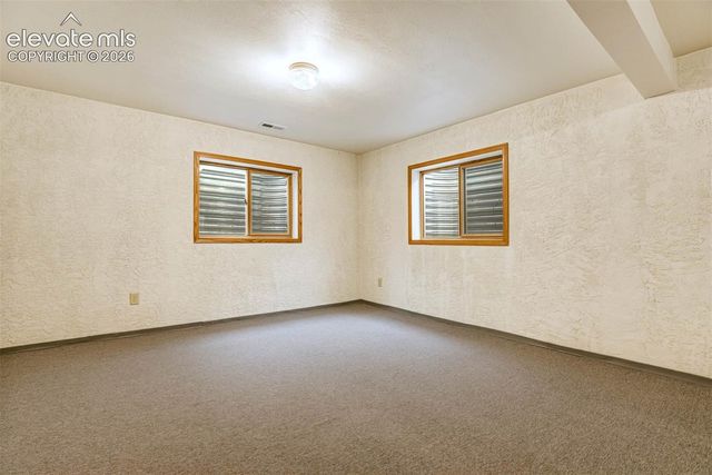2170 Heatherdale Drive, Colorado Springs, CO 80915