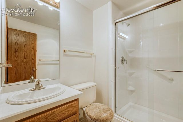 2170 Heatherdale Drive, Colorado Springs, CO 80915
