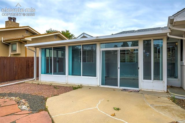 2170 Heatherdale Drive, Colorado Springs, CO 80915