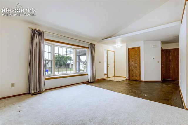 2170 Heatherdale Drive, Colorado Springs, CO 80915