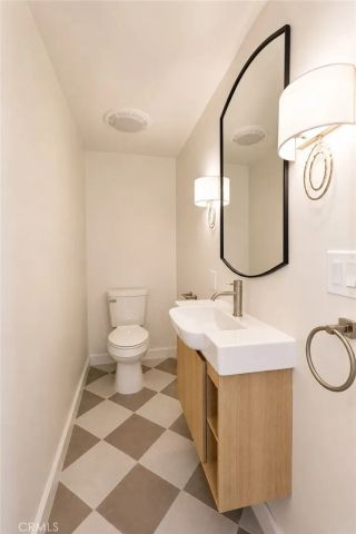 1026 Avenue A, Redondo Beach, CA 90277