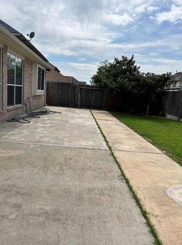 13830 Fort Nelson Drive, Houston, TX 77083