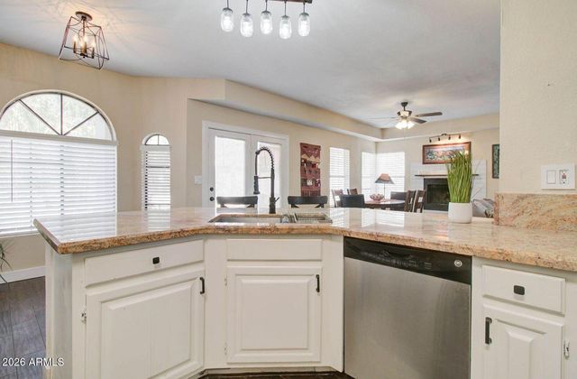 16806 S 37TH Way, Phoenix, AZ 85048