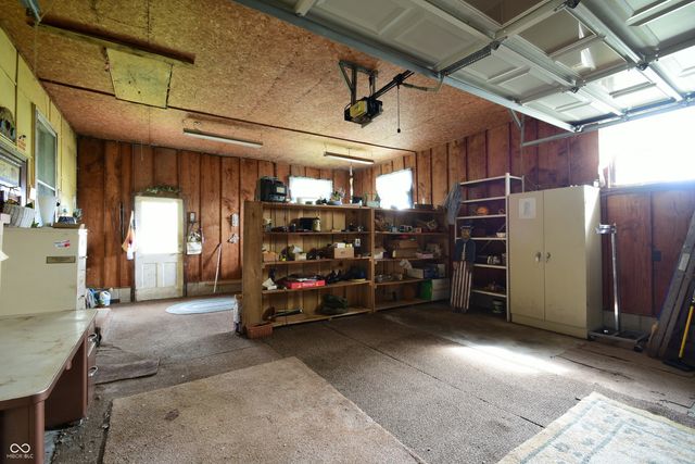 2912 Outer Drive, New Castle, IN 47362
