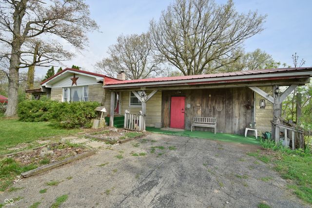 2912 Outer Drive, New Castle, IN 47362