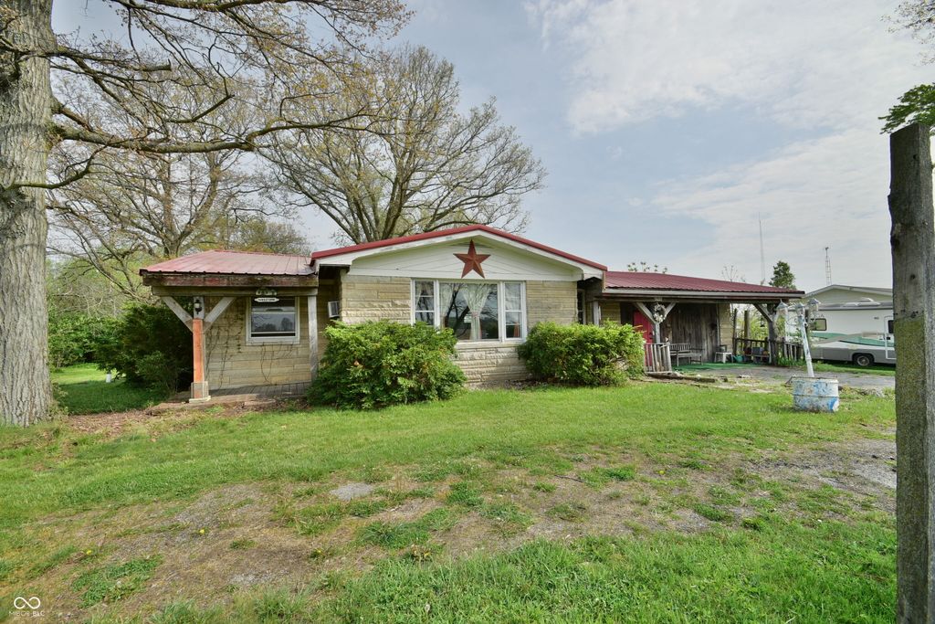 2912 Outer Drive, New Castle, IN 47362