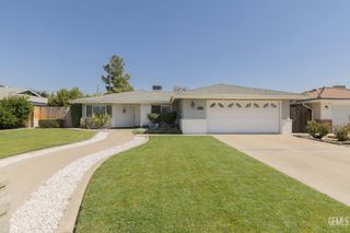 2024 Hasti Acres Drive, Bakersfield, CA 93309
