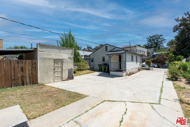 841 Laveta Terrace, Los Angeles, CA 90026