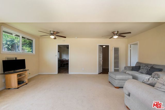 841 Laveta Terrace, Los Angeles, CA 90026