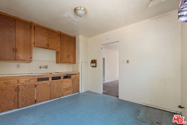 841 Laveta Terrace, Los Angeles, CA 90026