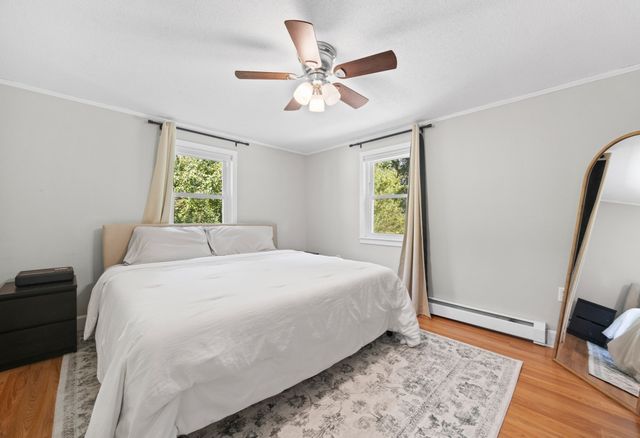 40 Lane St, Middleboro, MA 02346