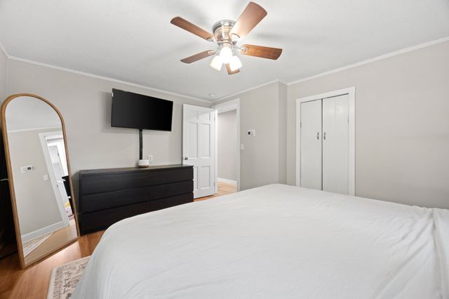 40 Lane St, Middleboro, MA 02346