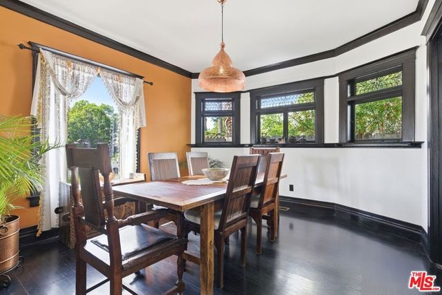 2624 Van Buren Place, Los Angeles, CA 90007