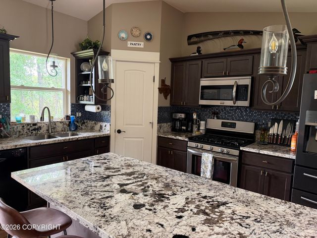 6357 S Slipstream Circle, Wasilla, AK 99623