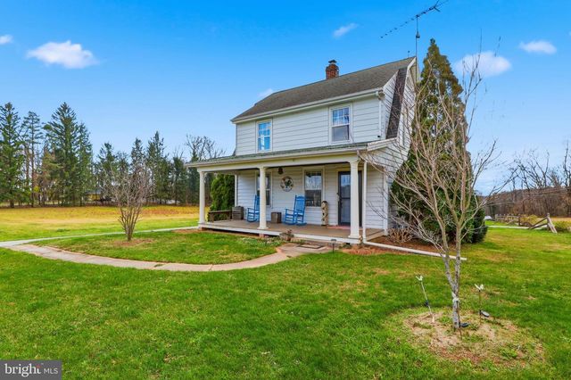 2900 IRONSTONE HILL RD, York, PA 17403