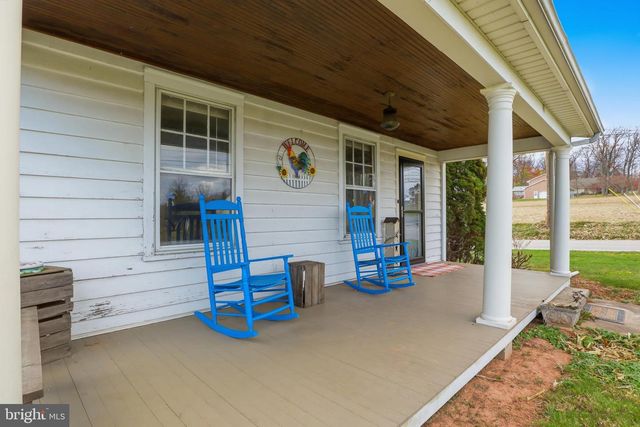 2900 IRONSTONE HILL RD, York, PA 17403