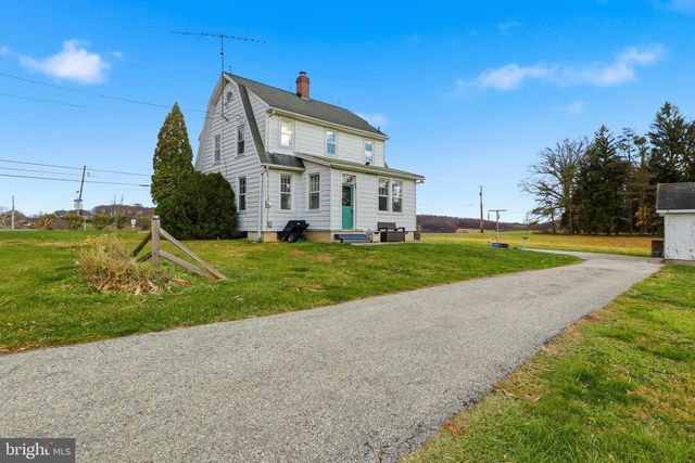 2900 IRONSTONE HILL RD, York, PA 17403