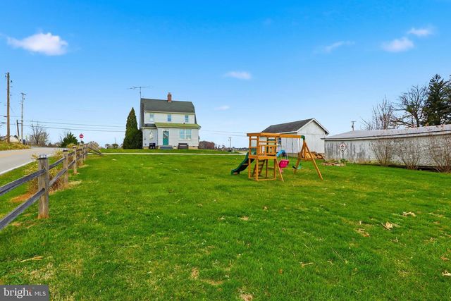 2900 IRONSTONE HILL RD, York, PA 17403