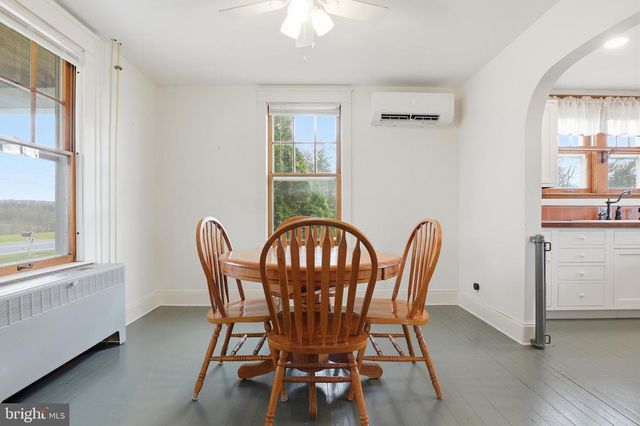 2900 IRONSTONE HILL RD, York, PA 17403