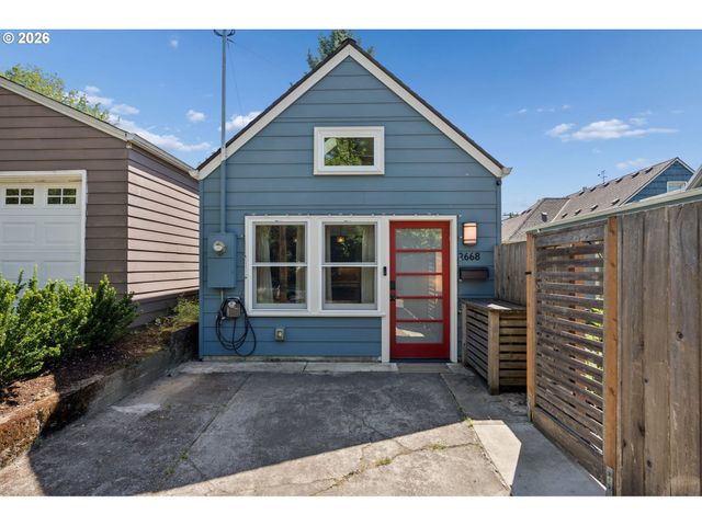 4505 Se CLINTON St, Portland, OR 97206