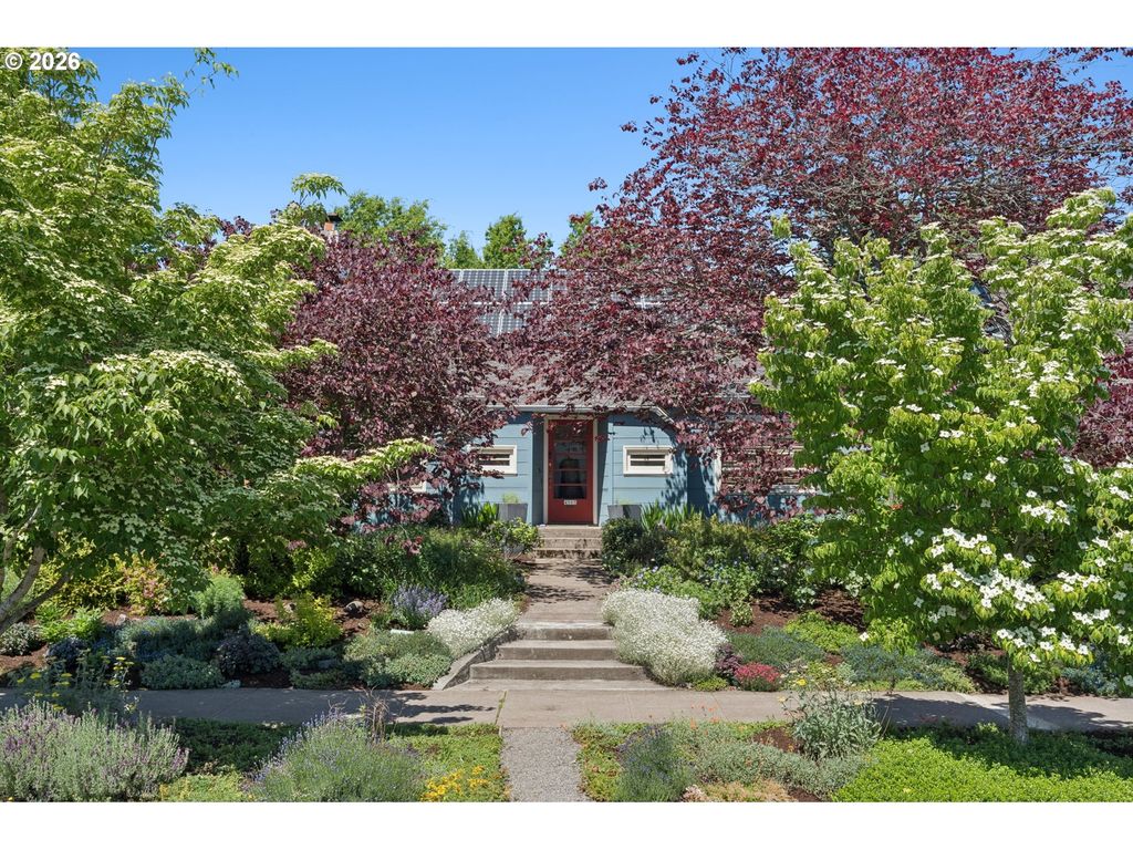 4505 Se CLINTON St, Portland, OR 97206