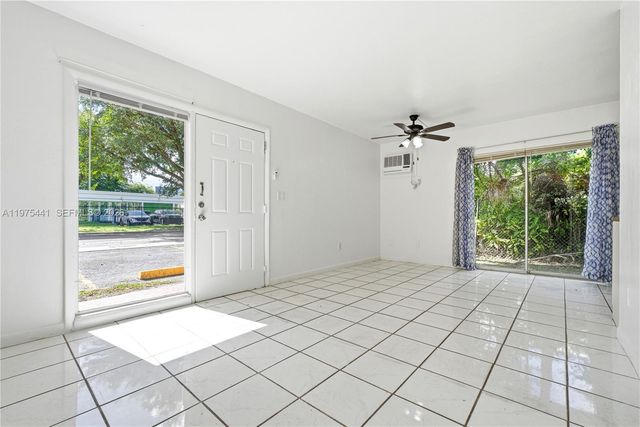 1333 NW 15th St 8, Miami, FL 33125