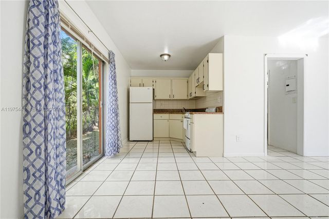 1333 NW 15th St 8, Miami, FL 33125