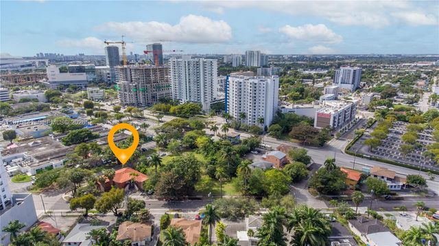 1333 NW 15th St 8, Miami, FL 33125