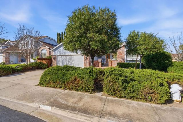 1009 1009 Flintrock Dr, Antioch, CA 94509